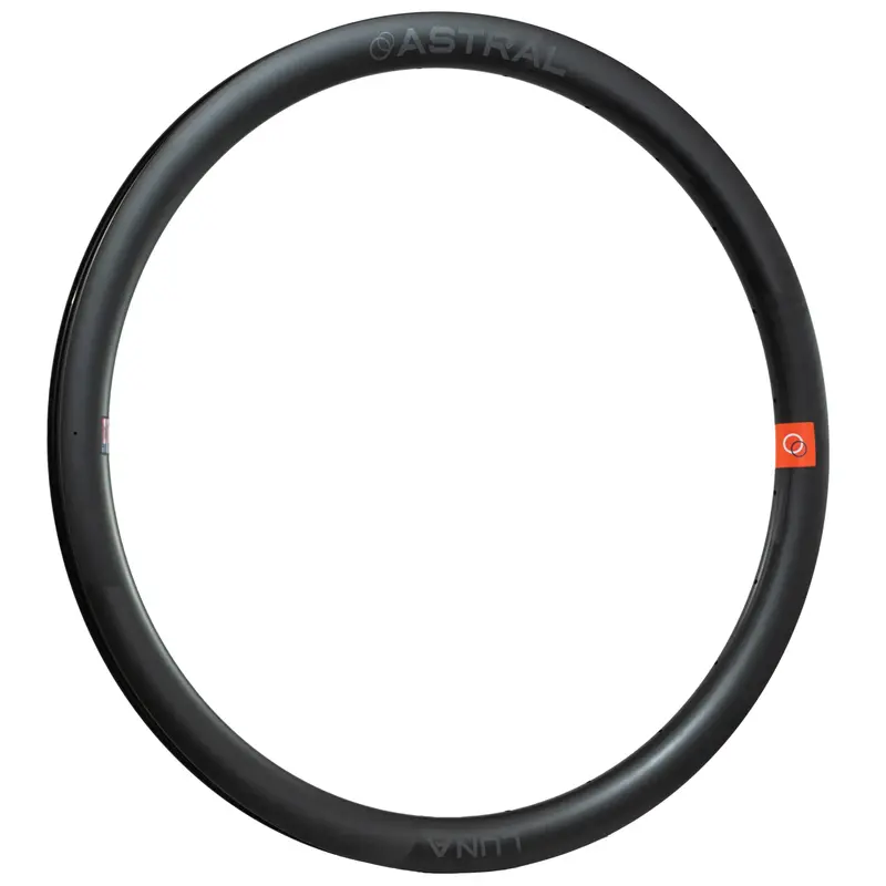 Astral Luna Carbon Rim 1