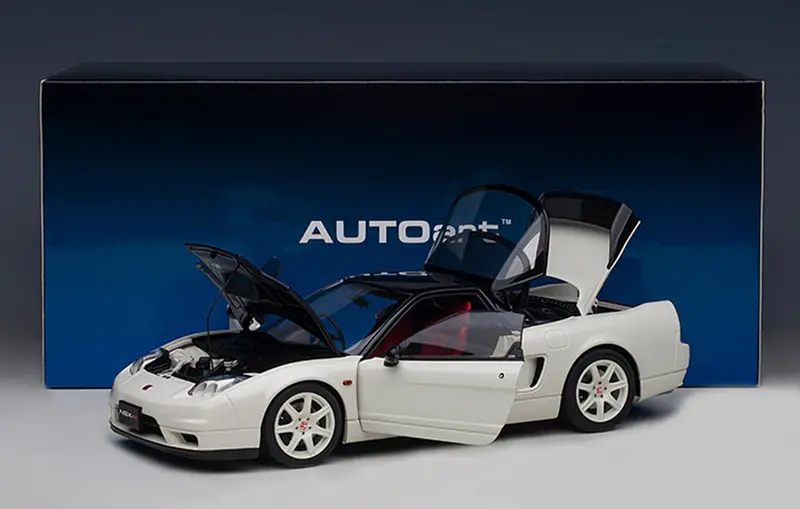 Autoart 1:18 Honda Nsx-R (Na2) With Carbon Fiber Hood In Championship White 1