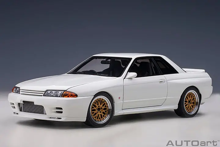 Autoart 1:18 Nissan Skyline Gt-R (R32) Wangan Midnight "Reina” Late Version (30Th Anniversary Edition) 1