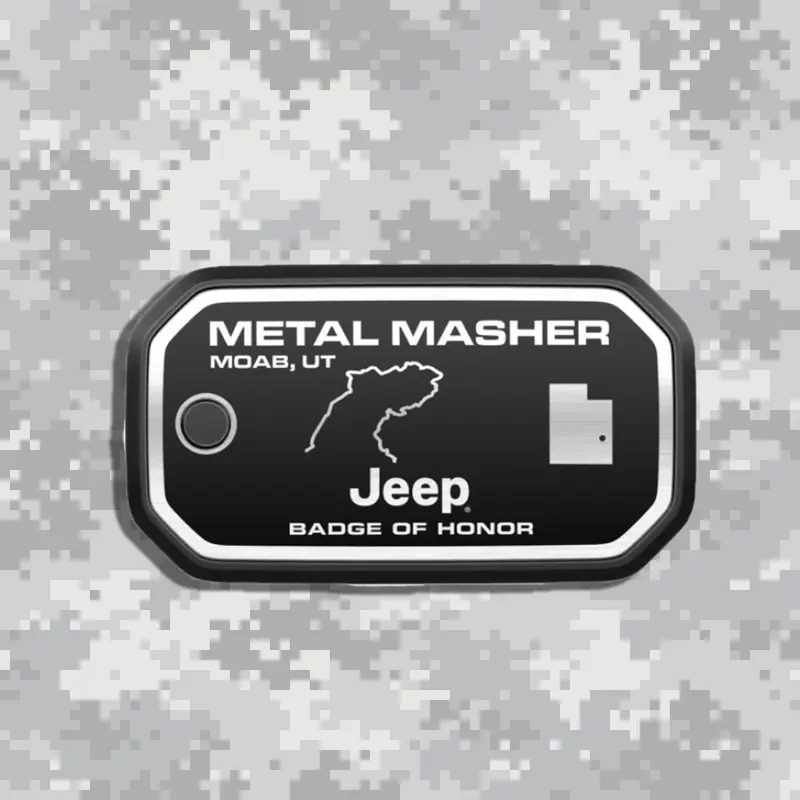Badge Of Honor バッジオブオナー Uta Moab Metal Masher ユタ モアブ アメリカ 本国 ジープバッジ 1
