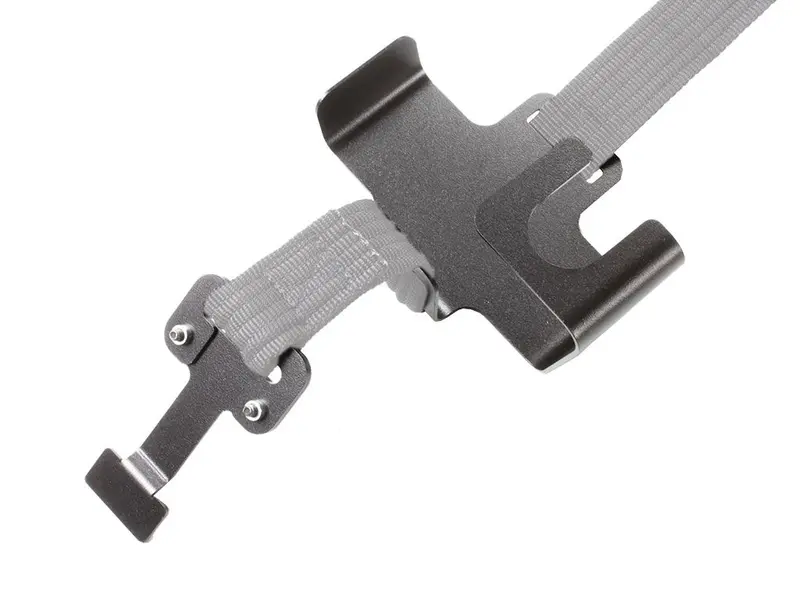 フロントランナー　20L Water Jerry Can Mounting Bracket W/Tap Protector 1
