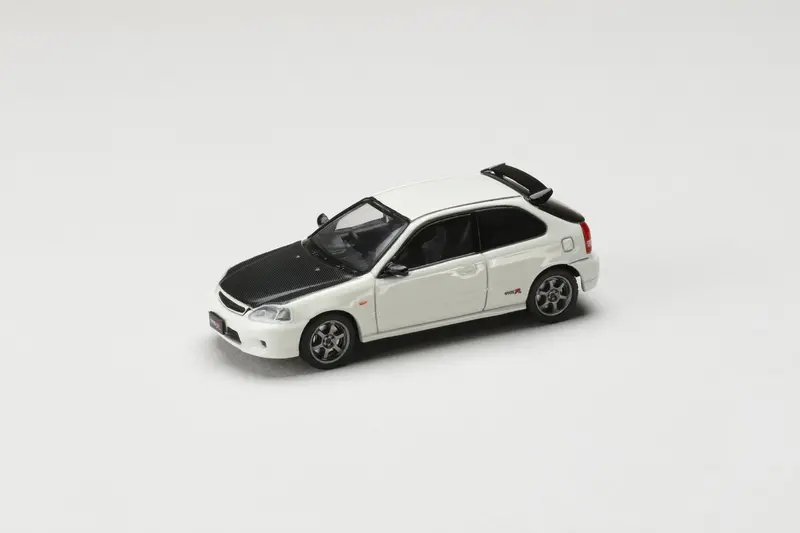 Hobby Japan 1:64 Honda Civic Type-R (Ek9) In Championship White With Carbon Bonnet 1
