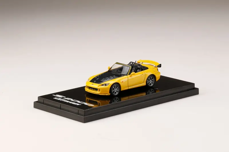 Hobby Japan 1:64 Honda S2000 Mugen Indy Yellow Pearl 1
