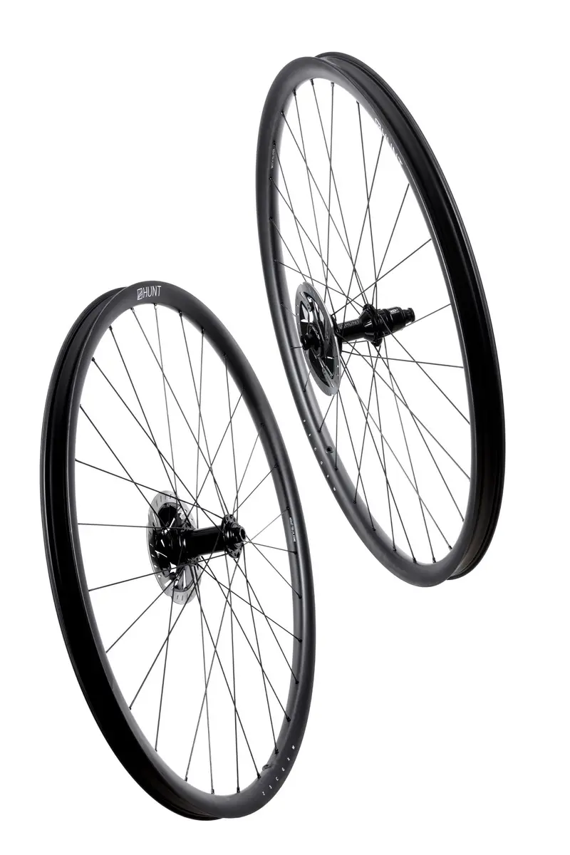 Hunt 25 Carbon Gravel X-Wide Wheelset 1