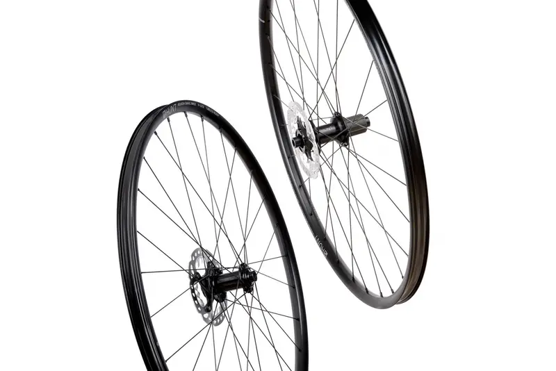 Hunt 4 Season Gravel X-Wide Wheelset 1