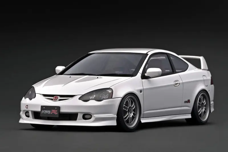 Ignition Model 1:18 Honda Integra (Dc5) Type-R In White 1