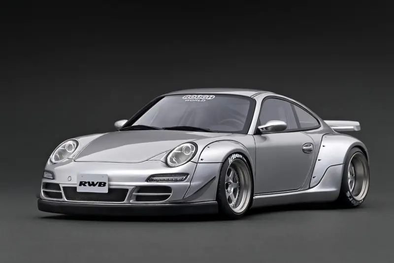 Ignition Model 1:18 Porsche 997 In Silver 1