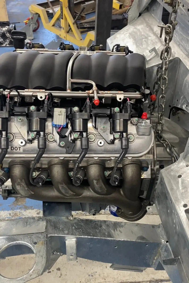 Ls3/5Speed Manual Transmission Powertrain Package For Land Rover Defender 1