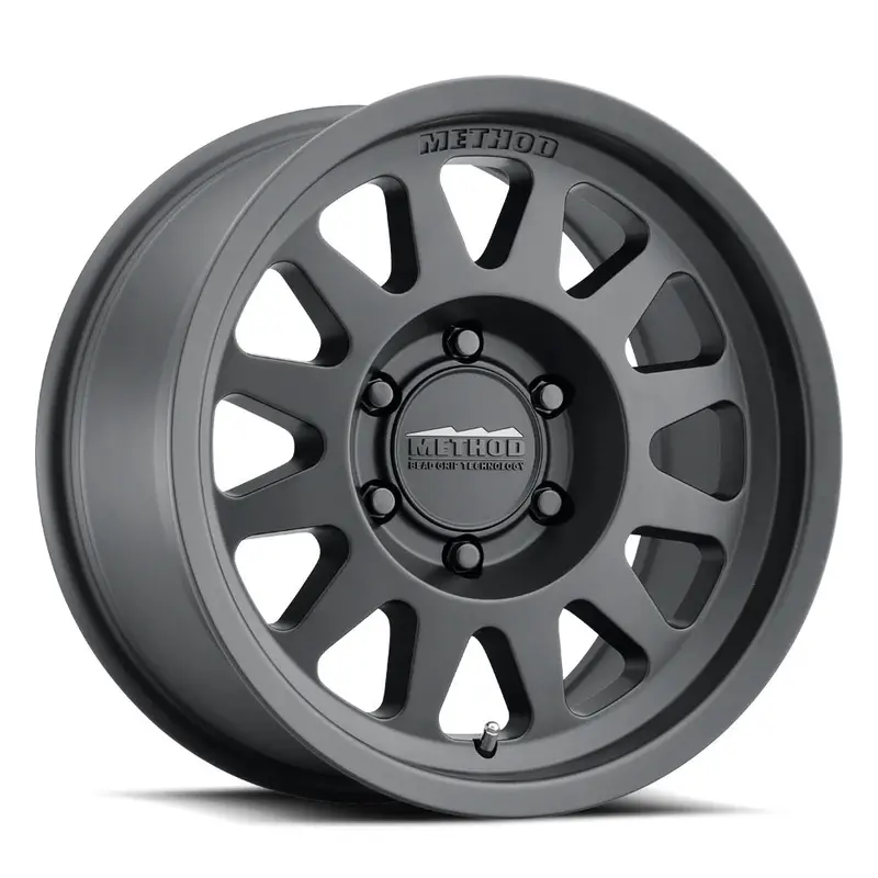 Method Race Wheels メソッド ホイール 704 Bead Grip | Matte Black 1
