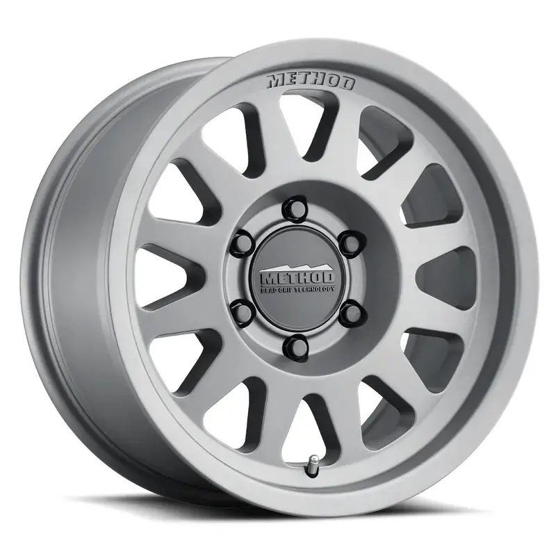 Method Race Wheels メソッド ホイール 704 Bead Grip | Titanium 1