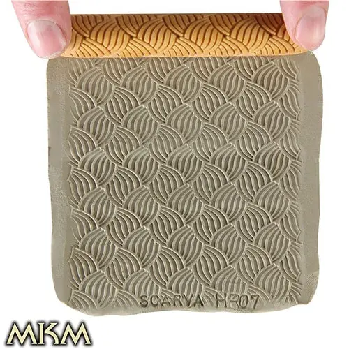 Mkm Hr 007 Hand Roller - Braids 1