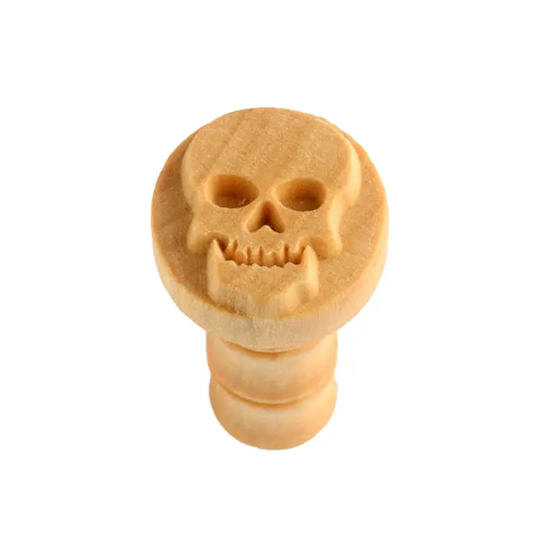 Mkm Scm 106 Medium Round Stamp - Skull 1