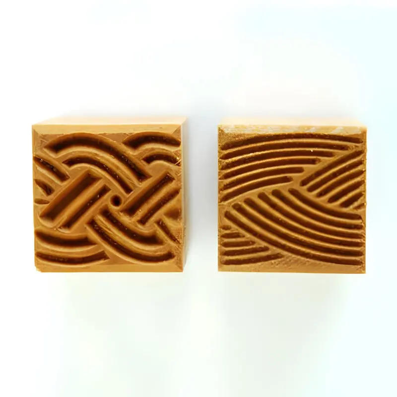 Mkm Ssm 013 Medium Square Stamp - Braid 1