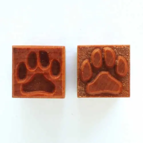 Mkm Ssm 144 Medium Square Stamp - Dog Paw Print 1