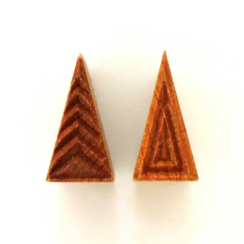 Mkm Stm-T2 Medium Tall Triangle Stamp 1