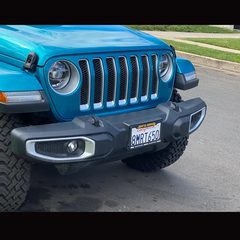 Mopar 純正 Sahara プラスチックバンパー フロント フック＋フォグライト付属 (Jl/Jt共通) 1
