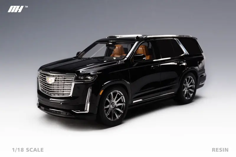 Motorhelix 1:18 Cadillac Escalade 2022 In Gloss Black 1