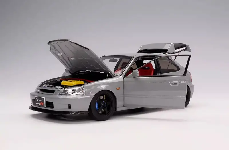 Motorhelix 1:18 Honda Civic Type-R Late Version (Ek9) In Nardo Gray 1