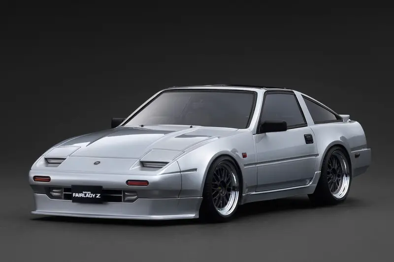 *Preorder* Ignition Model 1:18 Nissan Fairlady Z 2-Seater 300Zr (Z31) In Silver 1