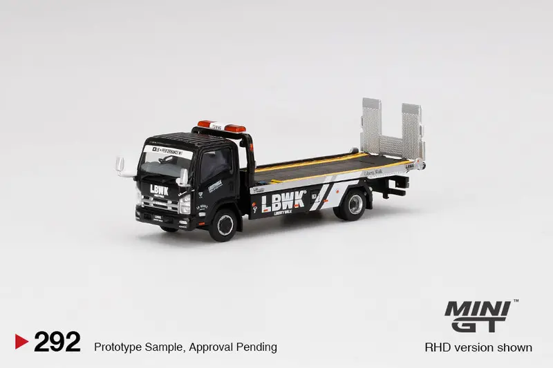 *Preorder* Minigt 1:64 Isuzu N-Series Vehicle Transporter Lbwk Black 1