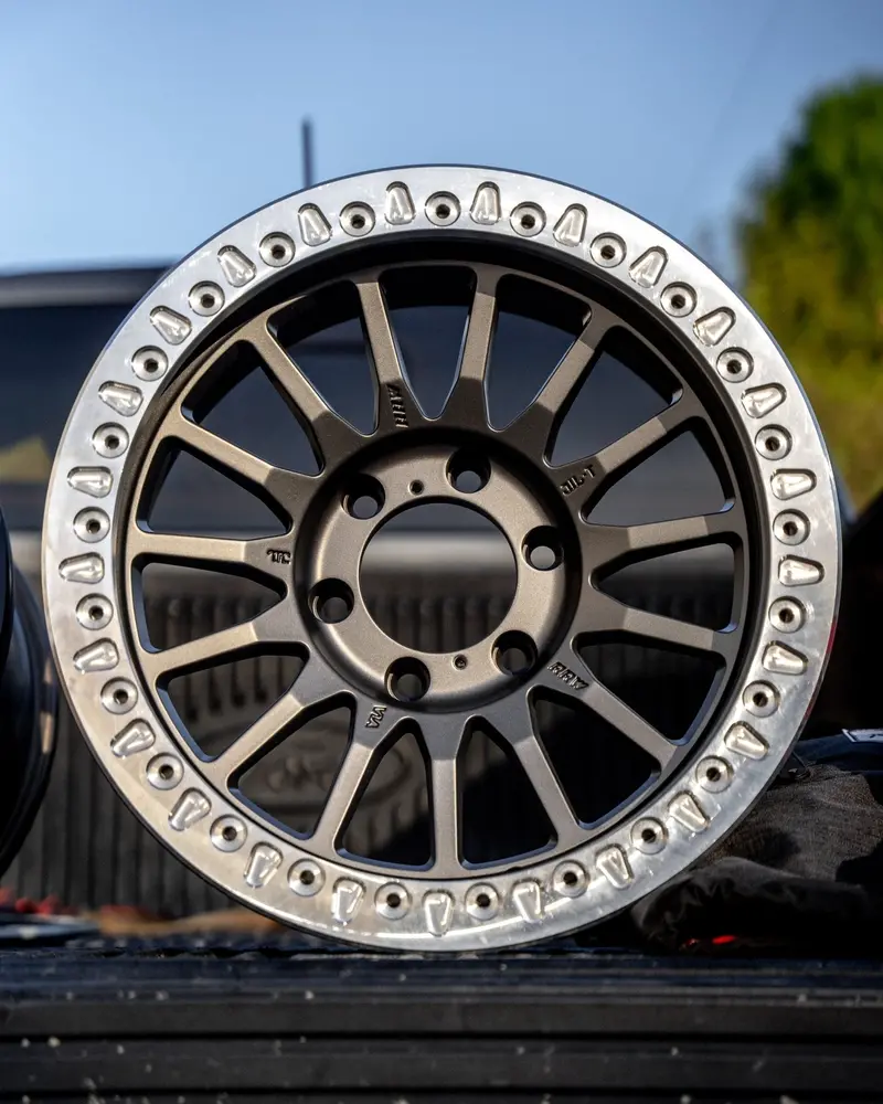 Rrw リレーションレースホイール ハイブリッドホイール用 ビードロックリング 1