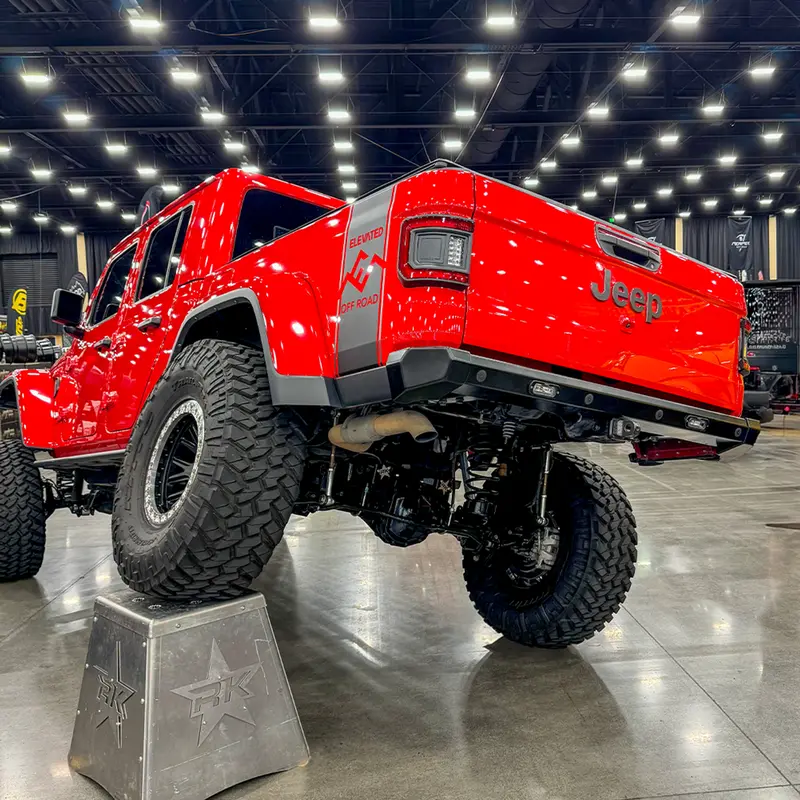 Savvy Offroad サヴィーオフロード クローラー ライト アルミニウム リアバンパー (Jt) 1