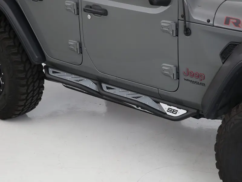 Smittybilt スミティビルト Apollo Rock Sliders With Stepsアポロ ロックスライダー ステップ (Jlラングラー) 1