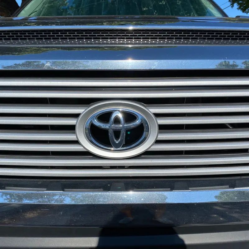Us Toyota 純正 グリルエンブレム (2Nd タンドラ) 1