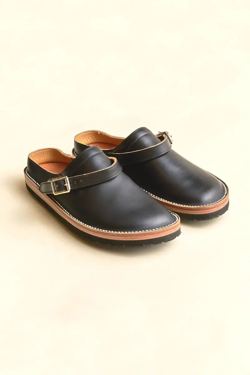 Zerrows Sabot Sandal - Black 1