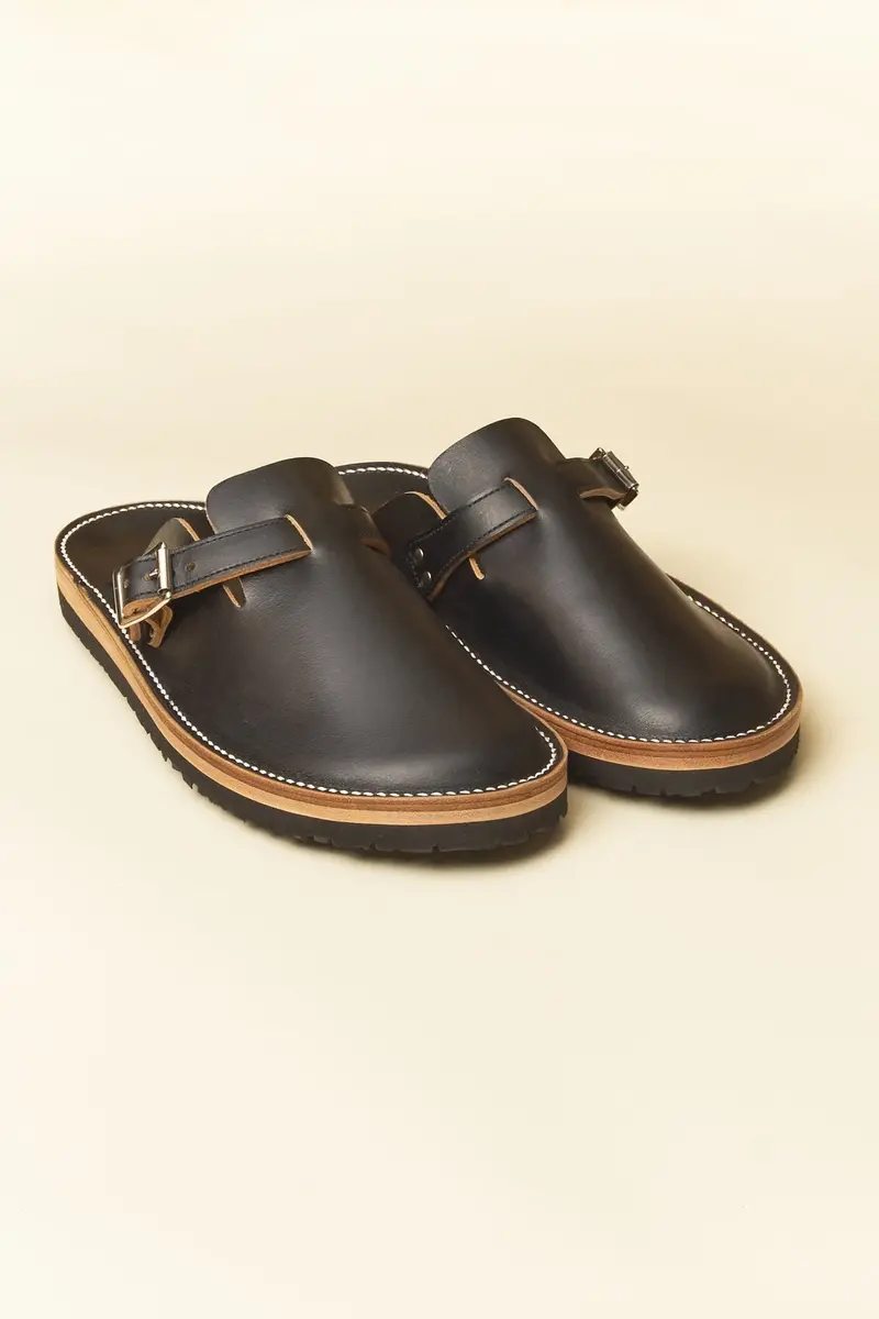 Zerrows Slit Sandal - Black 1